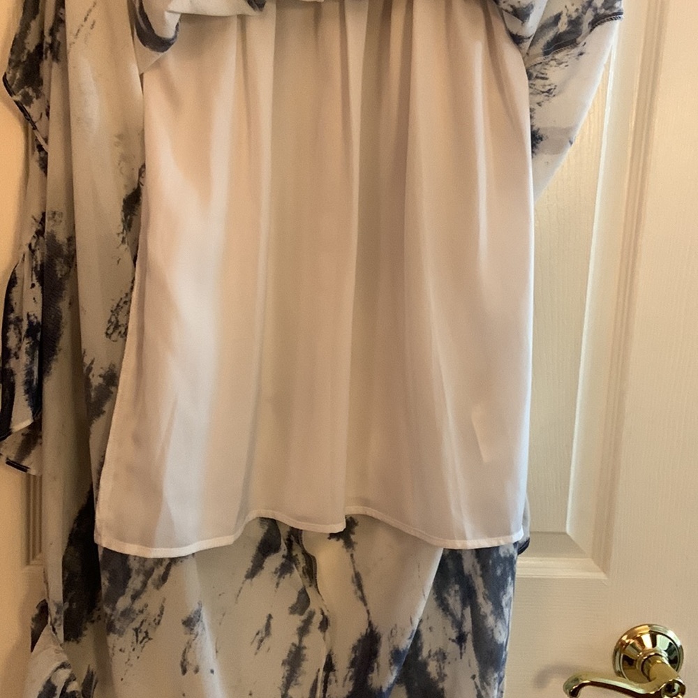 Guess/light and flowing size S dress, blue and ivory - Picture 7 of 8